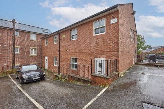Mabs Cross Court, Wigan