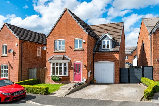 Chatsworth Gardens, Wigan