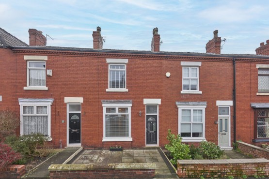 Holme Terrace, Swinley